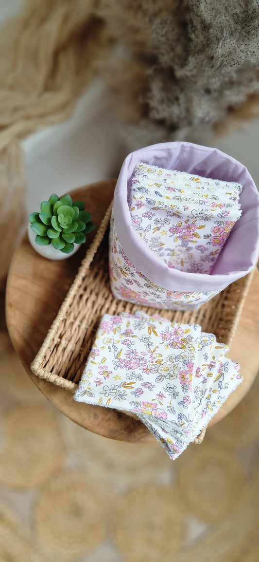 Panière et lingettes lavables fleuries
