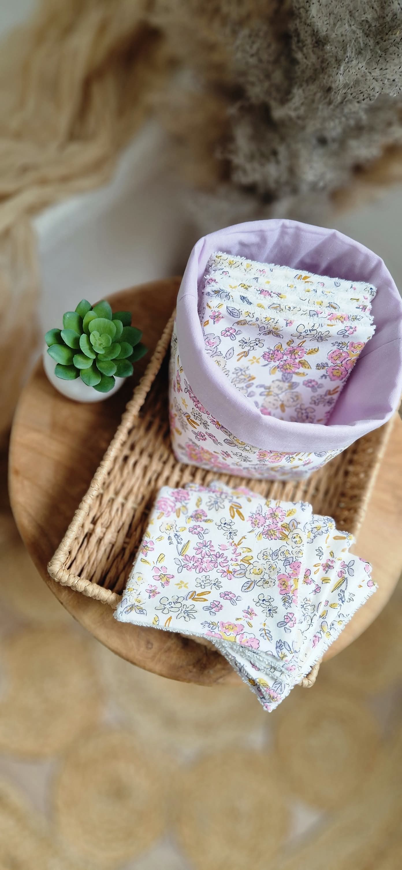 Panières et 10 lingettes lavables fleuries
